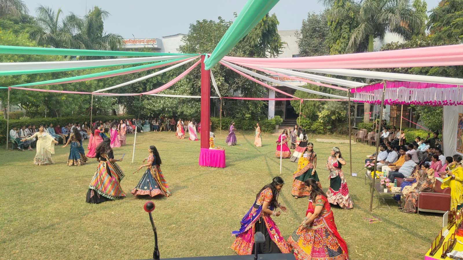 Dandiya